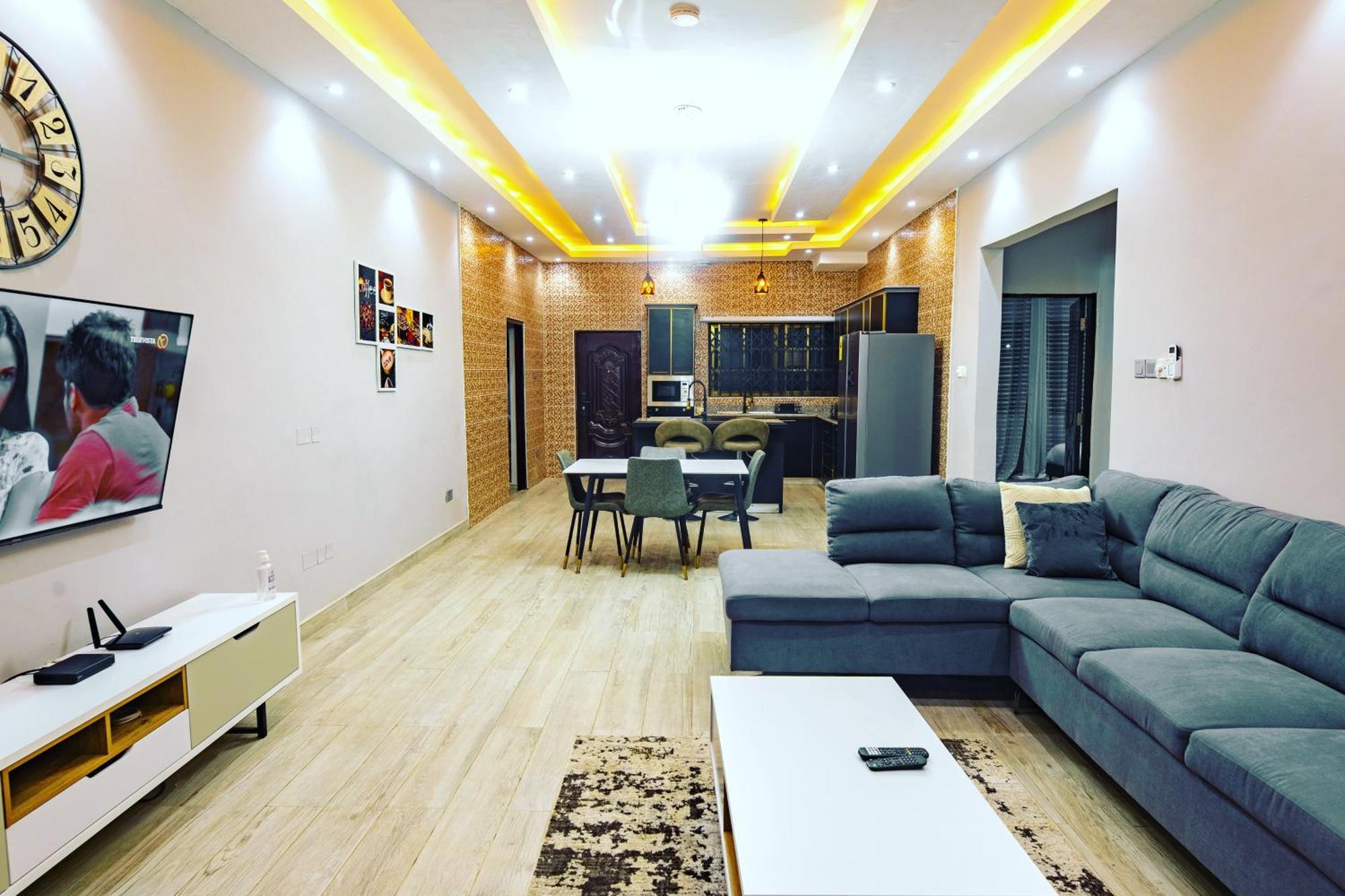 Cloud9 Luxury Apartments Аккра Экстерьер фото